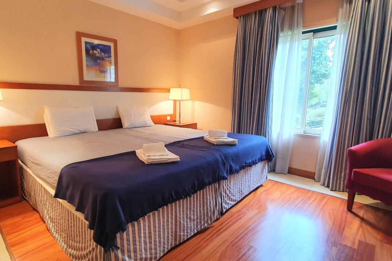 Classic 2Bdr Apartment Near Beach By Lovelystay Lagoa  Eksteriør billede