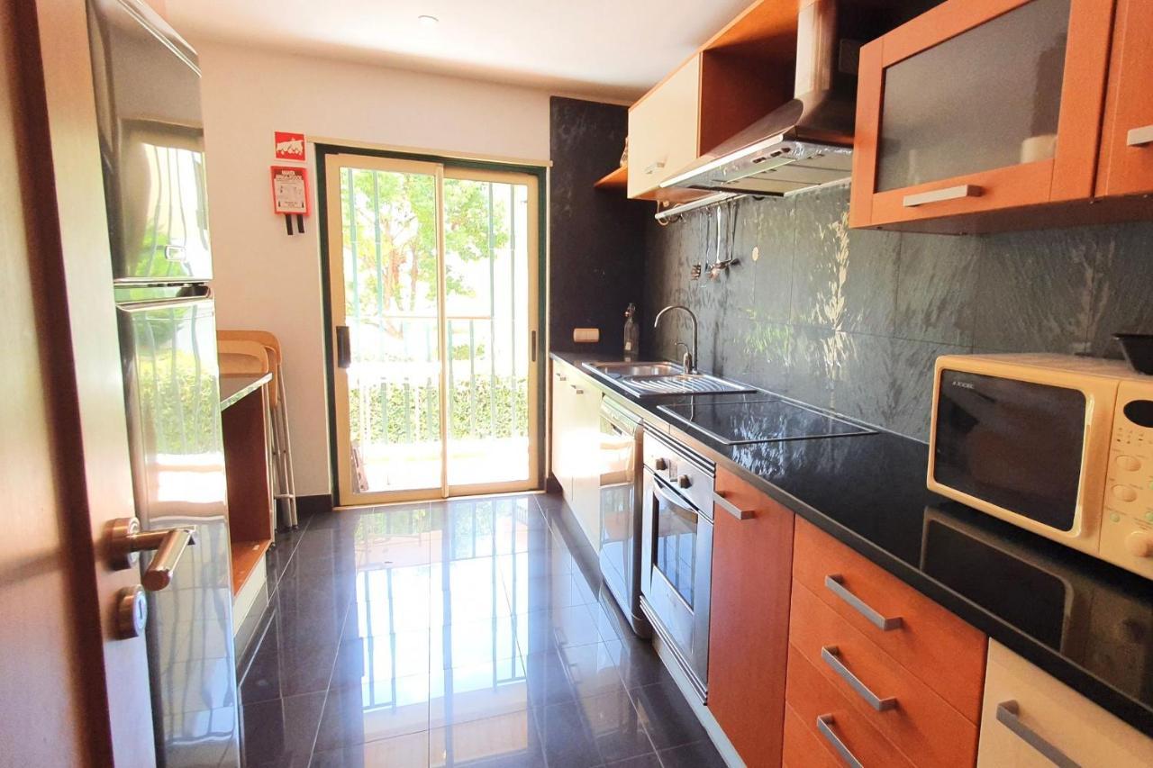 Classic 2Bdr Apartment Near Beach By Lovelystay Lagoa  Eksteriør billede